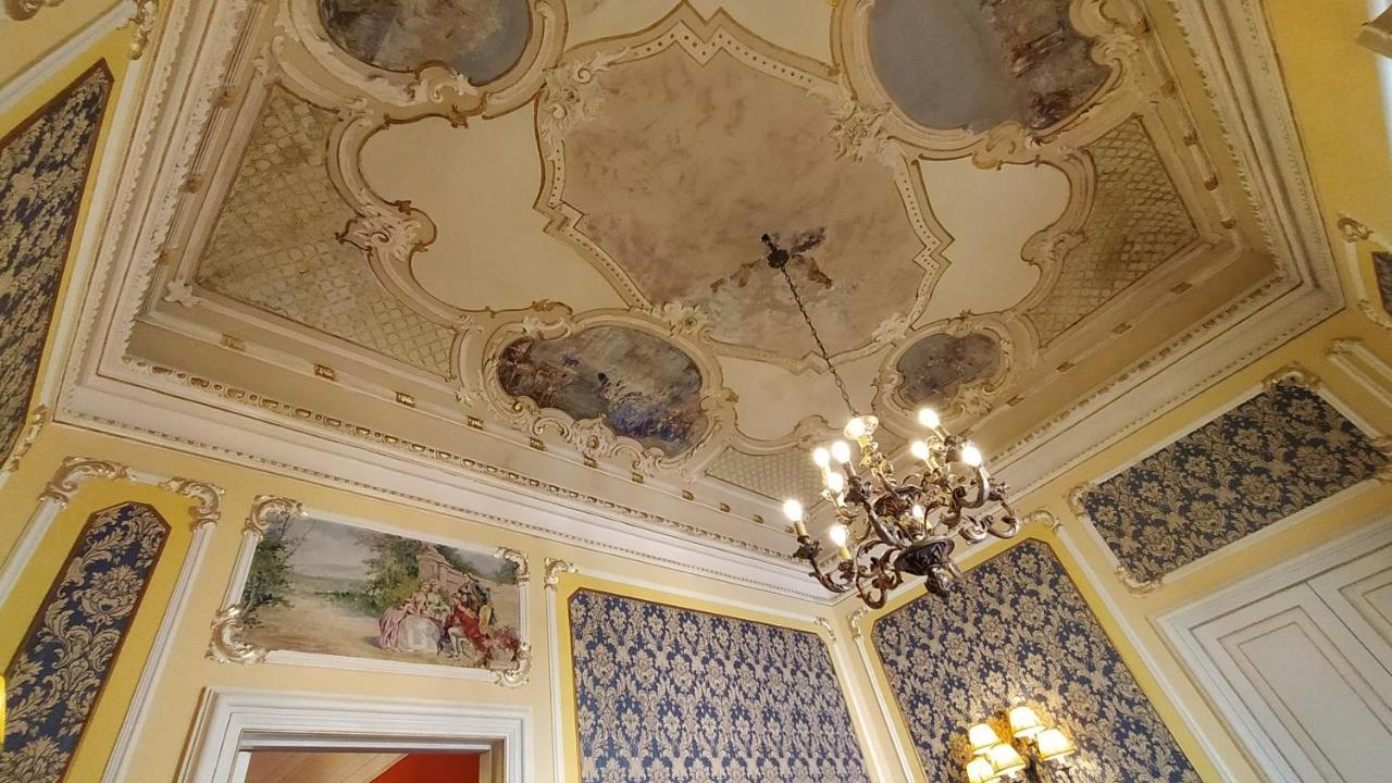 Apartment Palazzo Arcidiacono - Luxury Holidays Catania